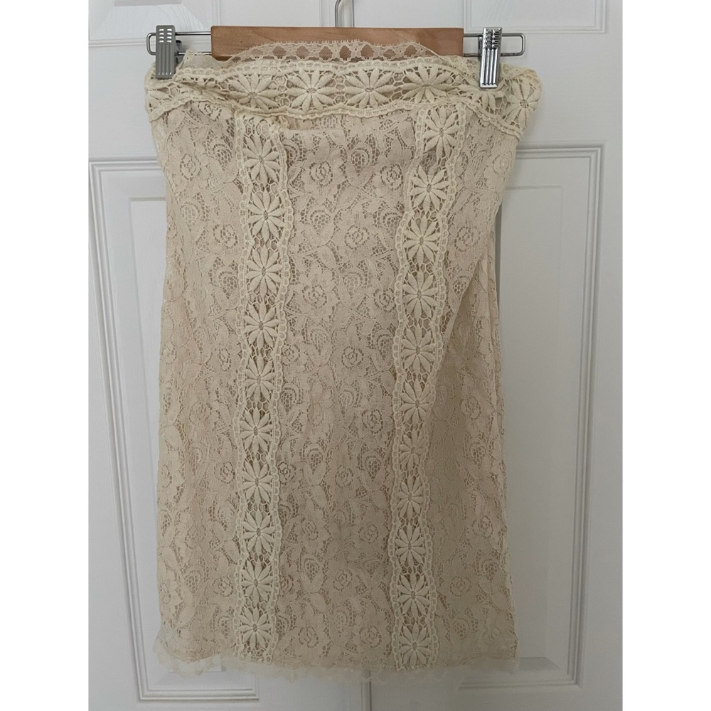 Strapless lace dress